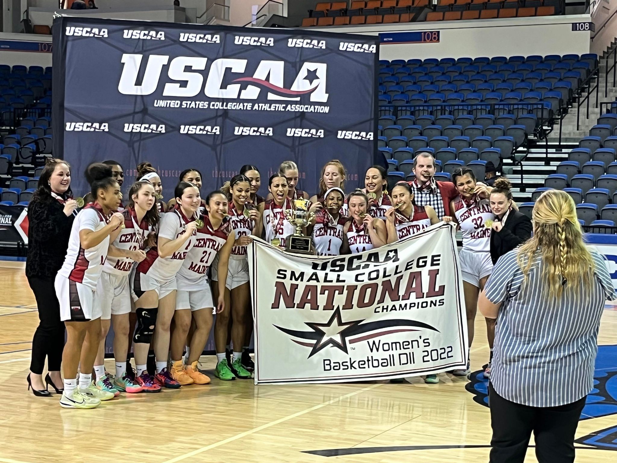 Women's Basketball wins DII National Championship