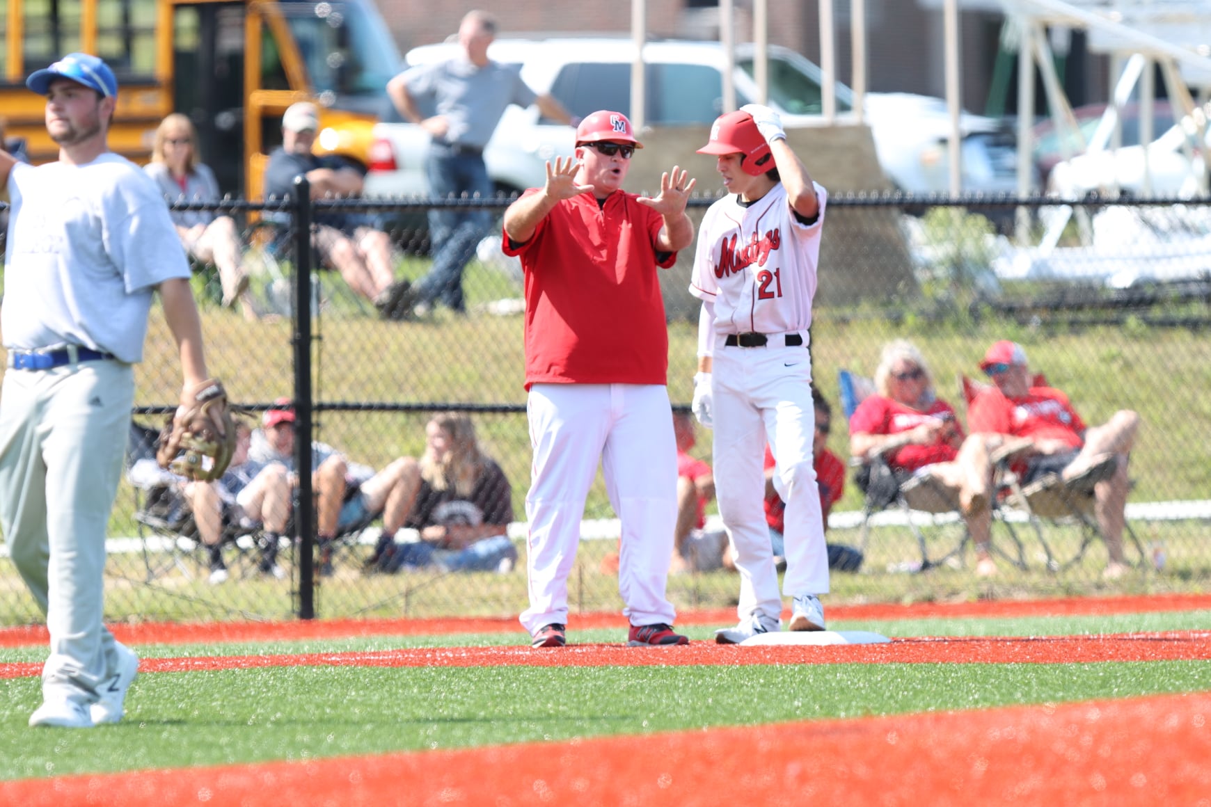 Mustangs Sweep Fall Opener