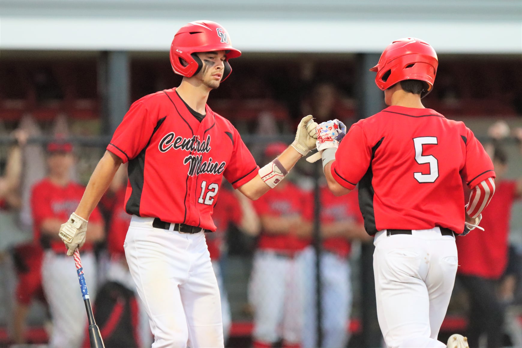 Mustangs strike late, beat UNE Club