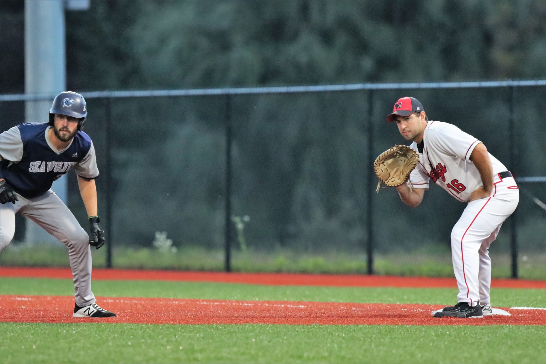 Mustangs Fall to SeaWolves