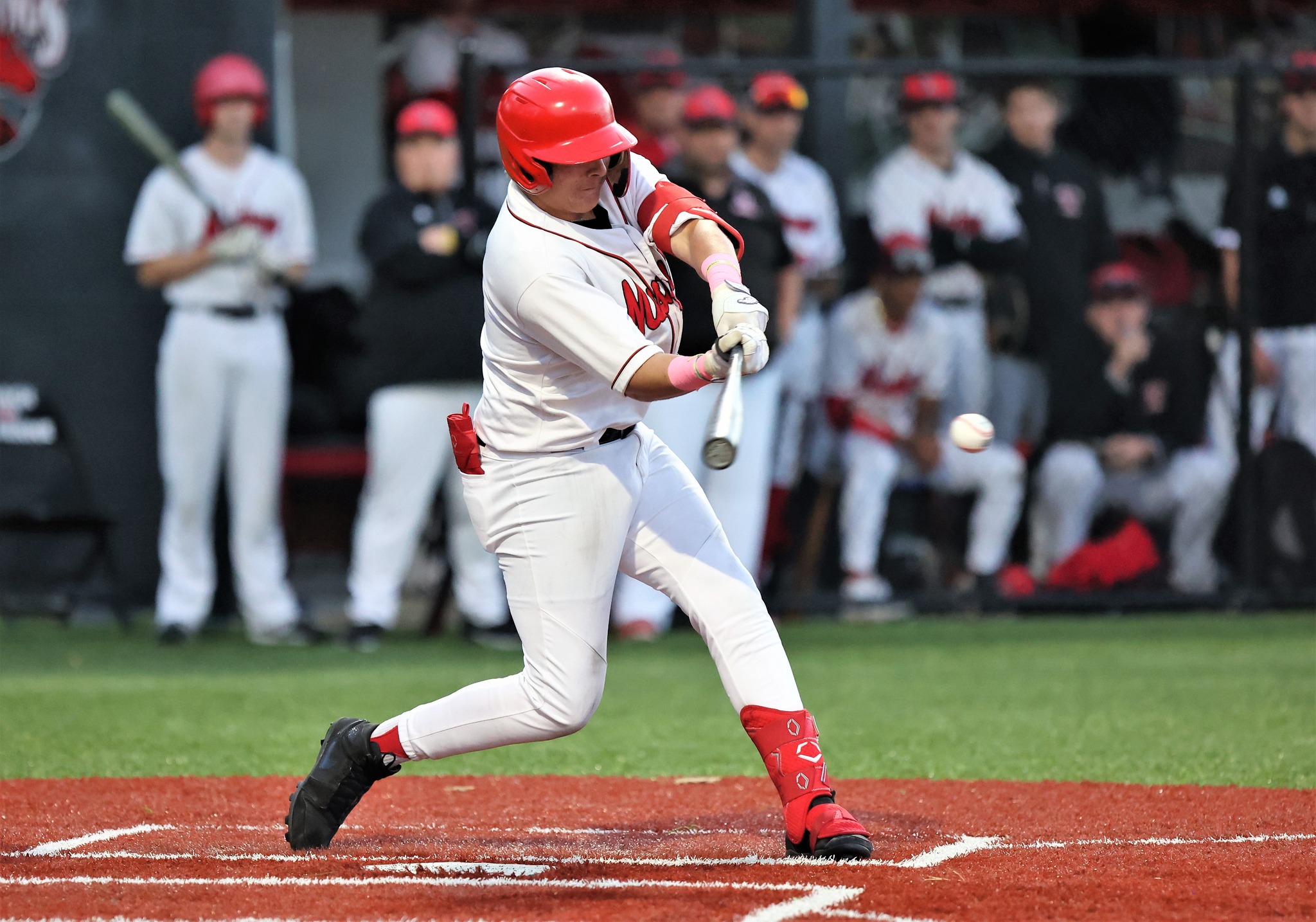 Mustangs Walk It Off
