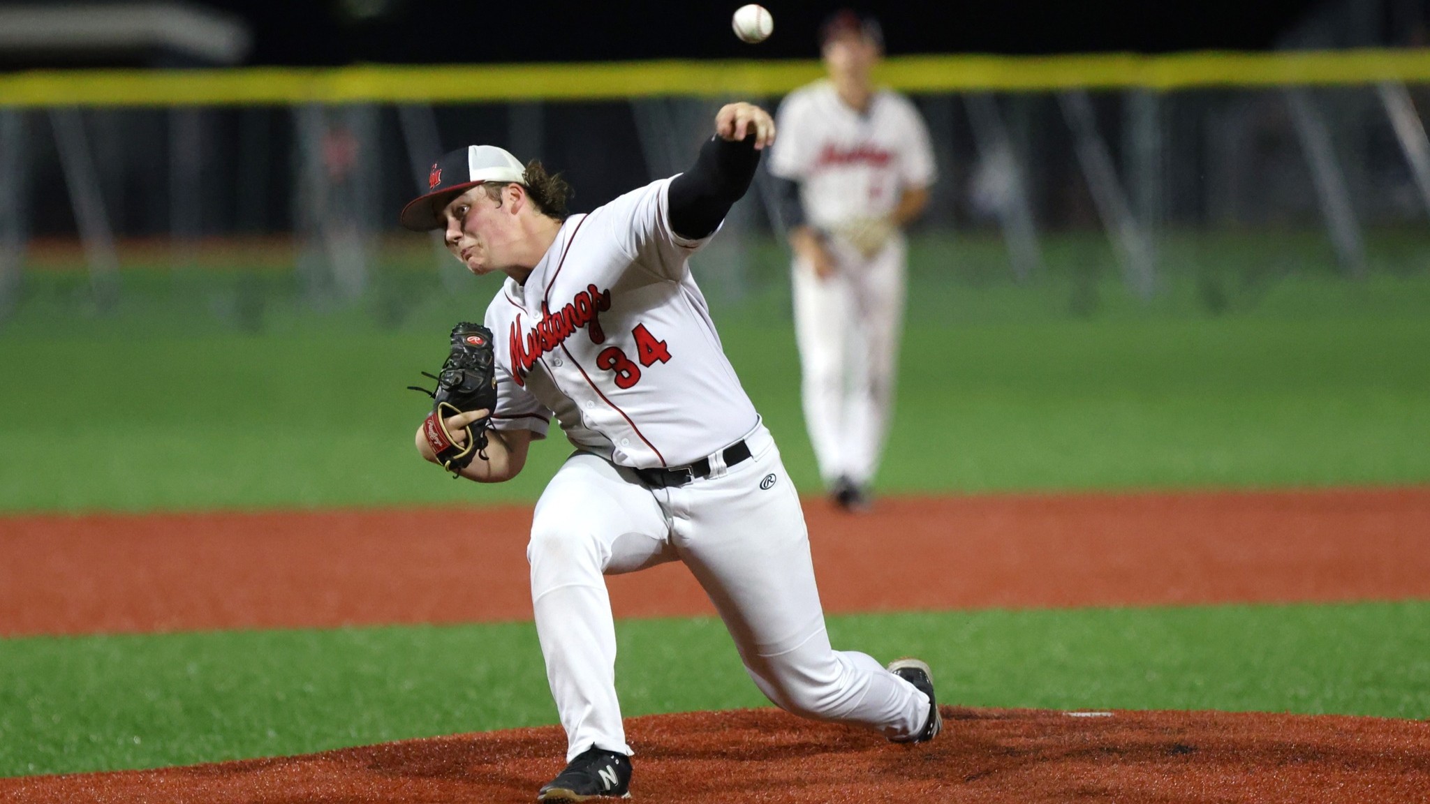 Baseball Bested by SMCC in Battle for Top Spot