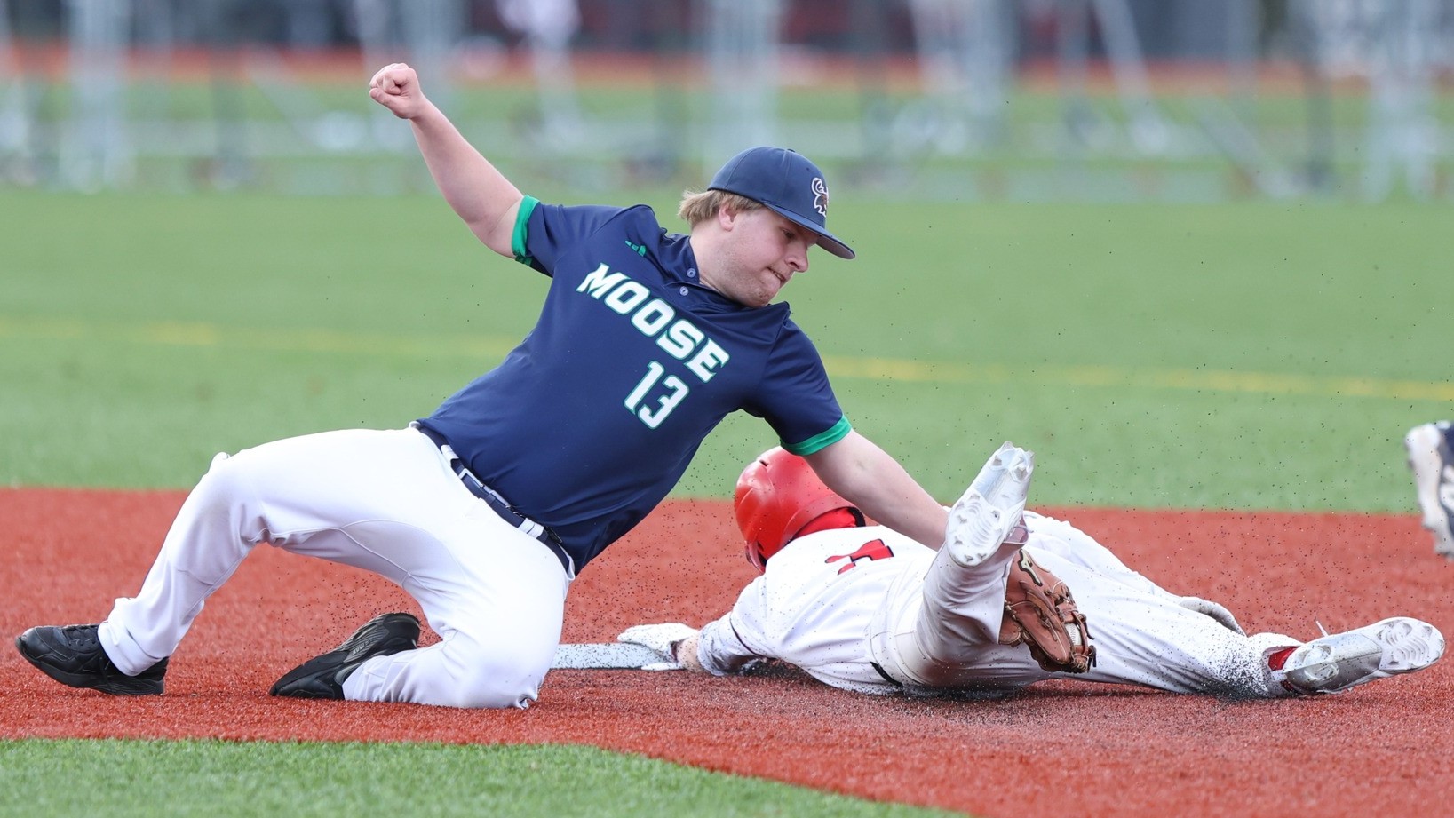 Baseball Loses Leads Late, Drops Pair to UMA
