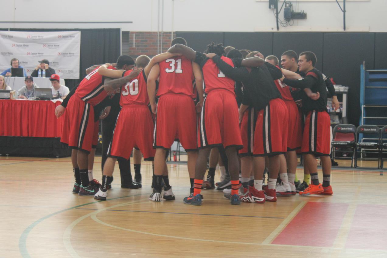 Men's Basketball Wins Exhibition