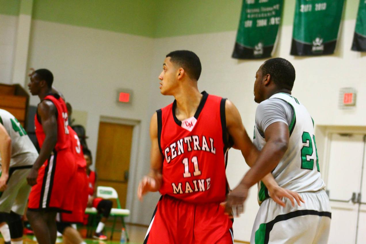 Mustangs overwhelm Rams