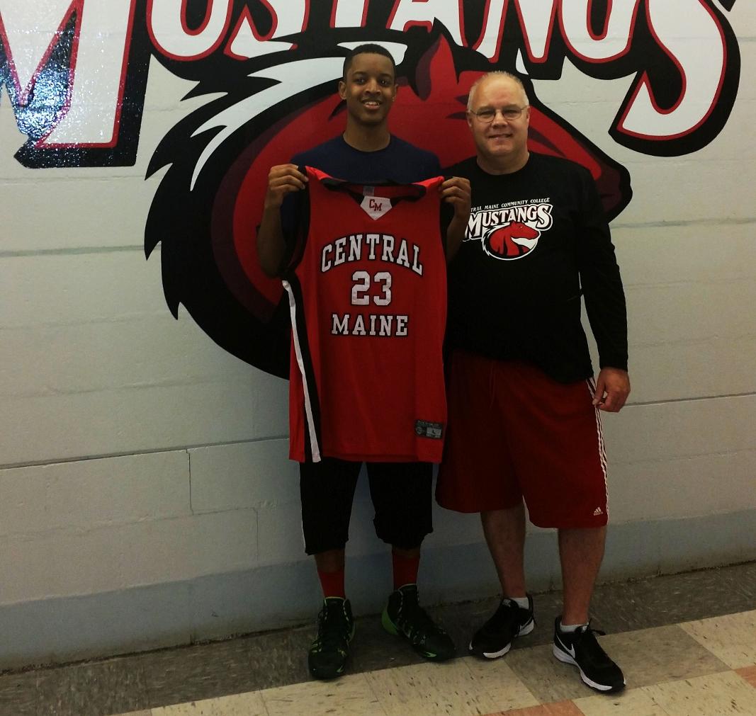 Connecticut guard chooses Mustangs