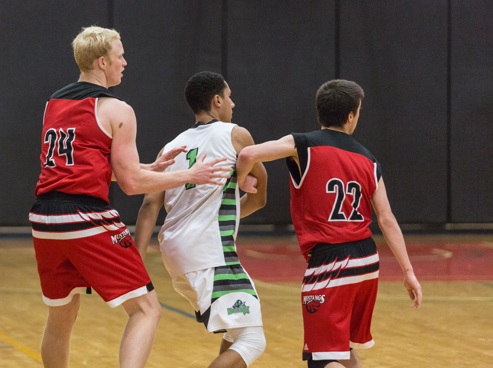 Mustangs win 5th in a Row at Machias