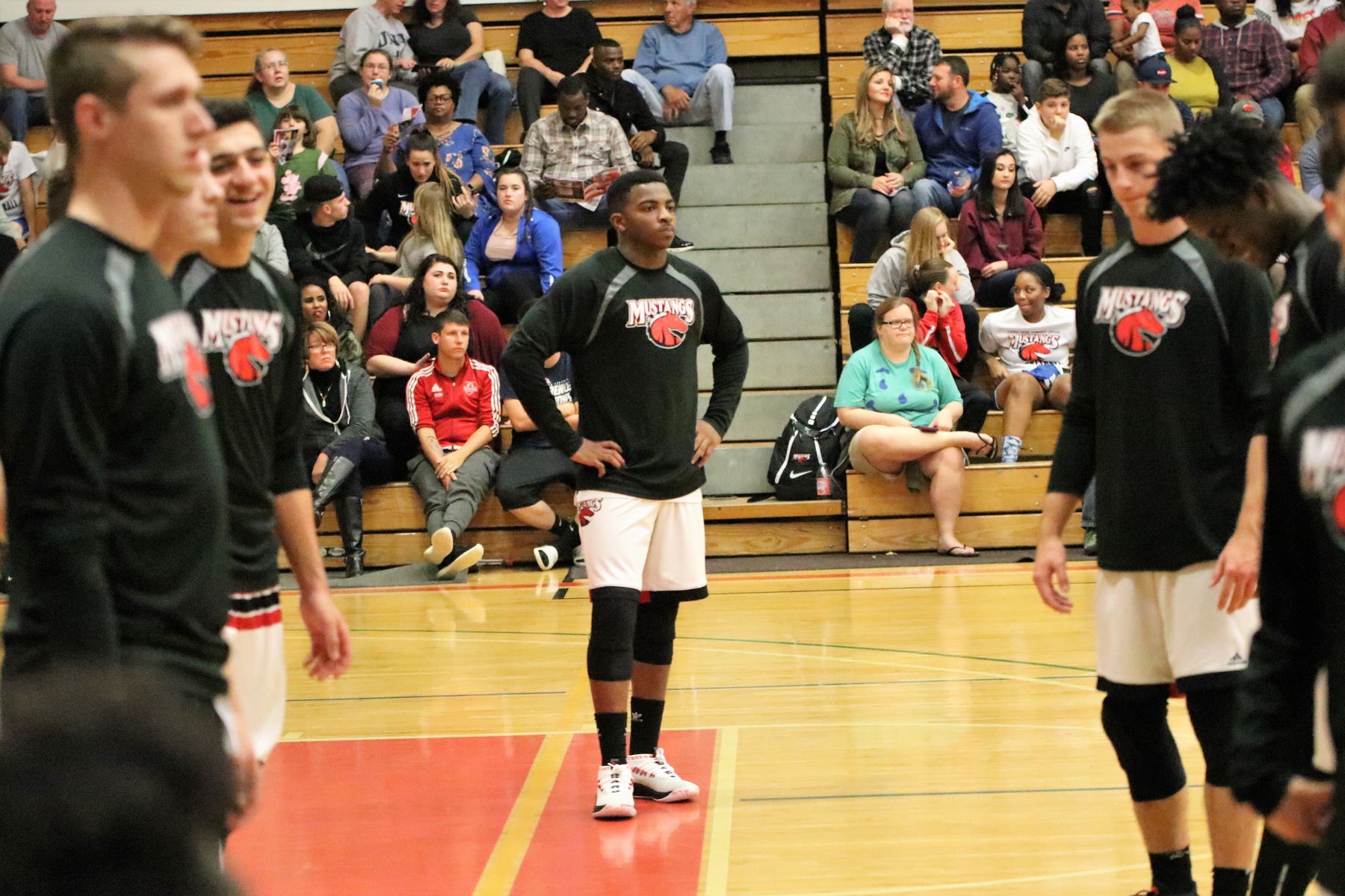 Mustangs Slip by Lee Academy 80-73