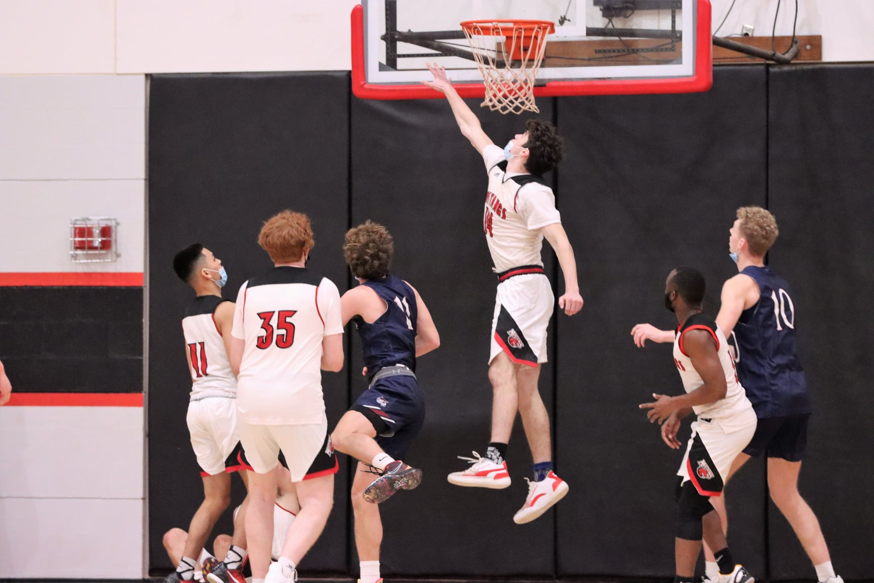 Mustangs Lose third in a Row