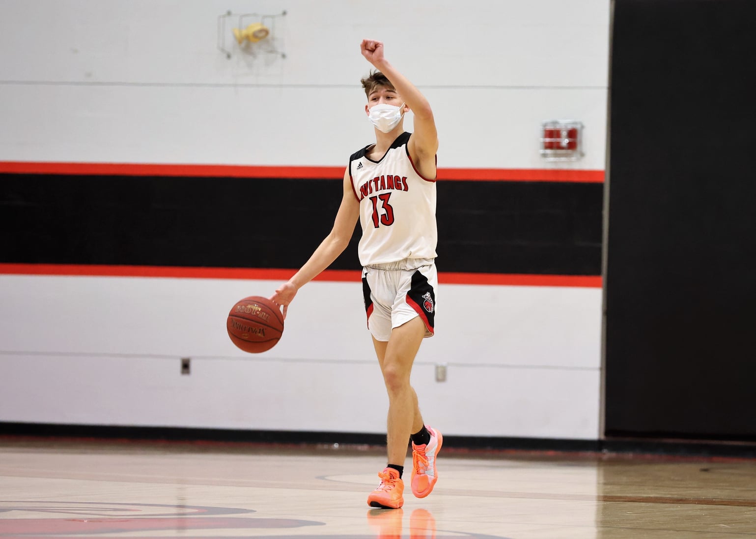 Mustangs Fall Short Against D-1 Bryan Stratton