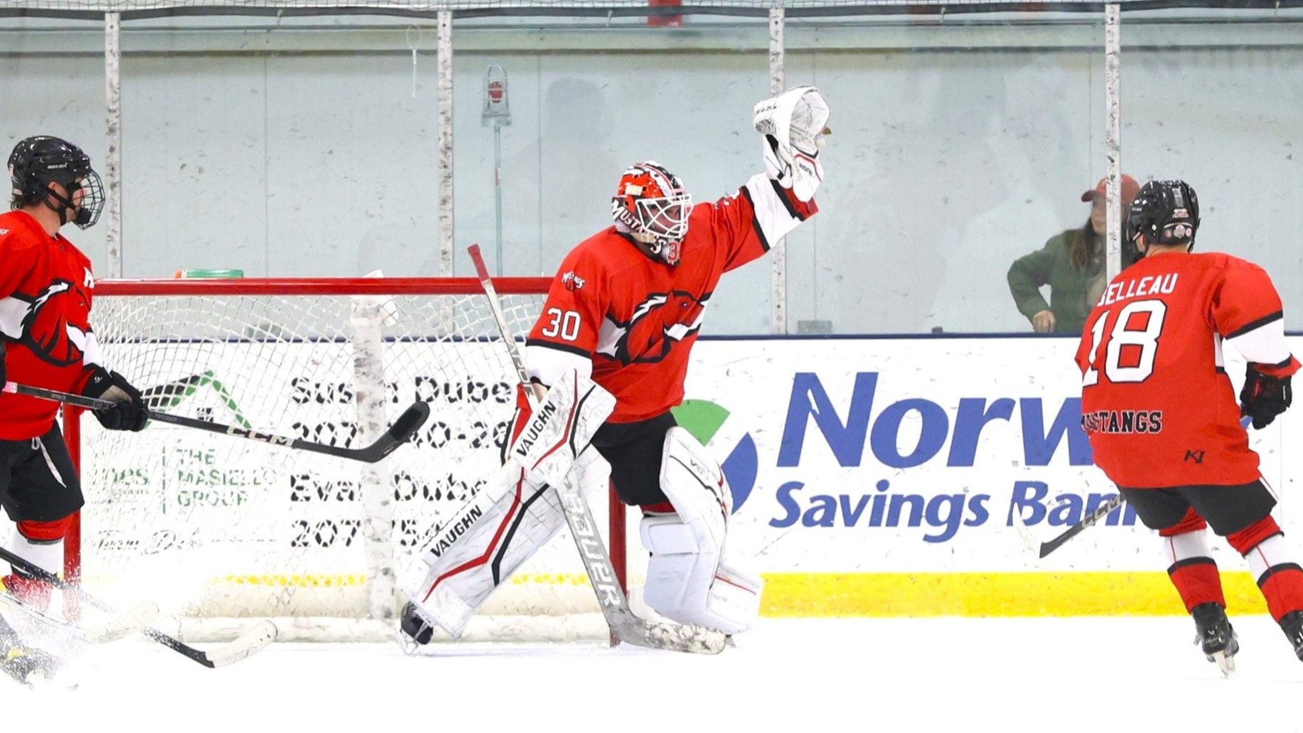 Mustangs Record Fifth Straight Shutout, Beat UConn 7-0