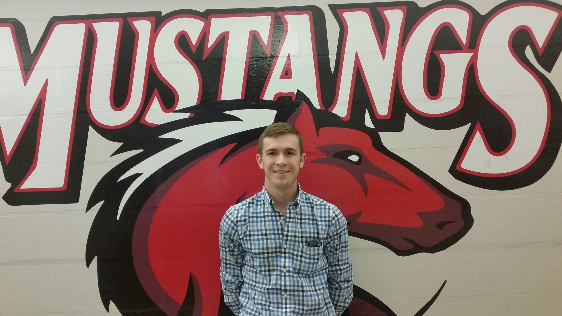Morissette Returns Home to Coach Mustangs