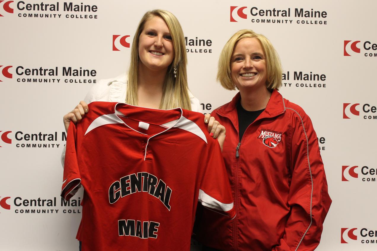 Softball Gets First Commitment for 2013-14