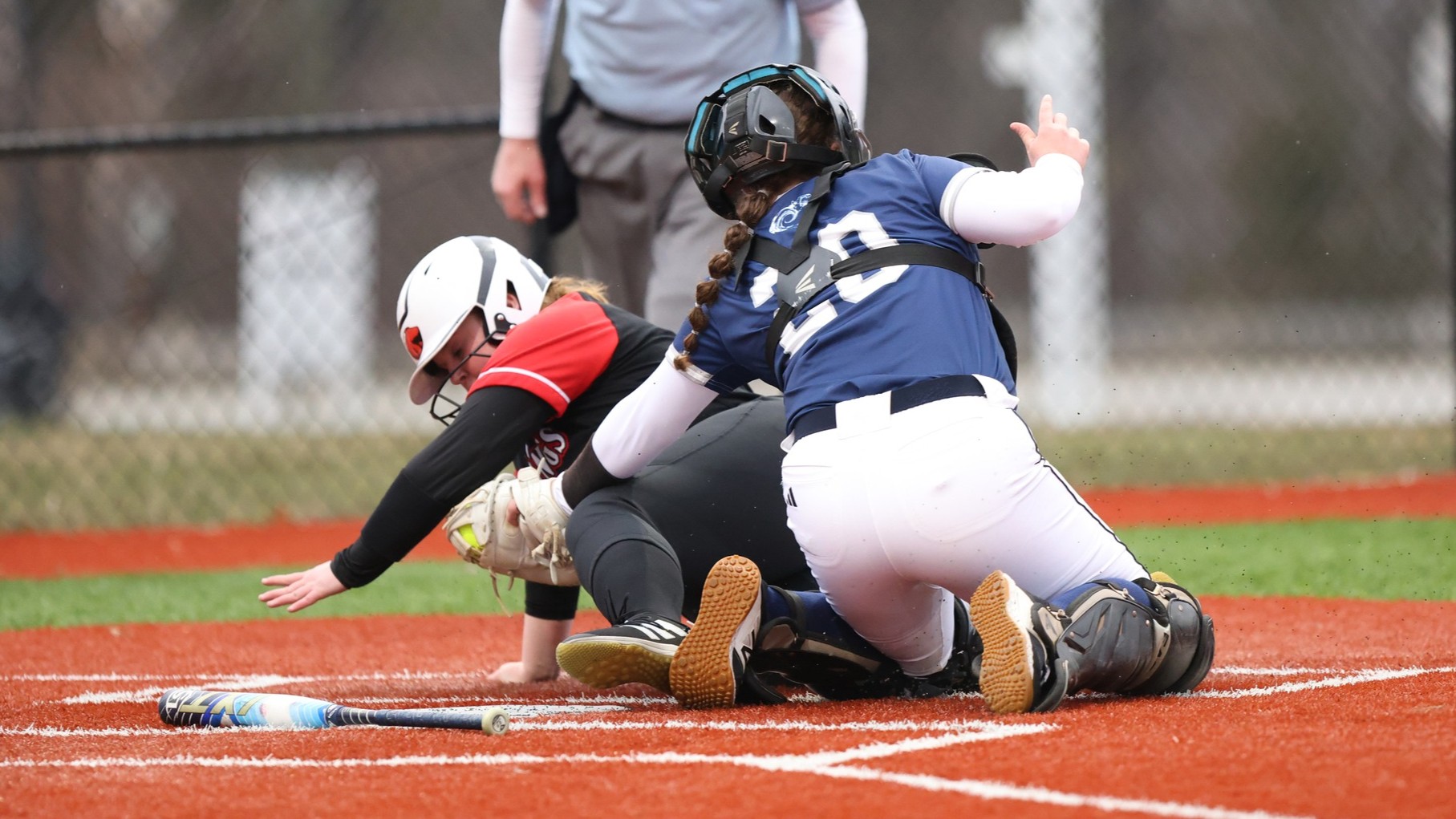 Mustangs Swept by Seawolves in Rainy Doubleheader
