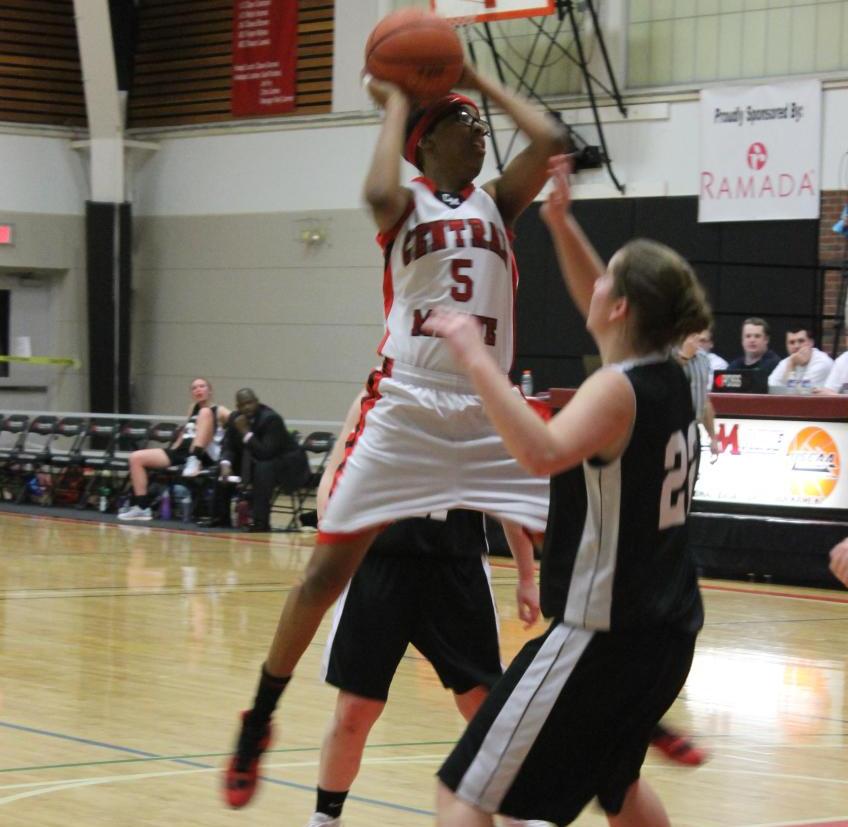 Lady Mustangs rout Hampshire