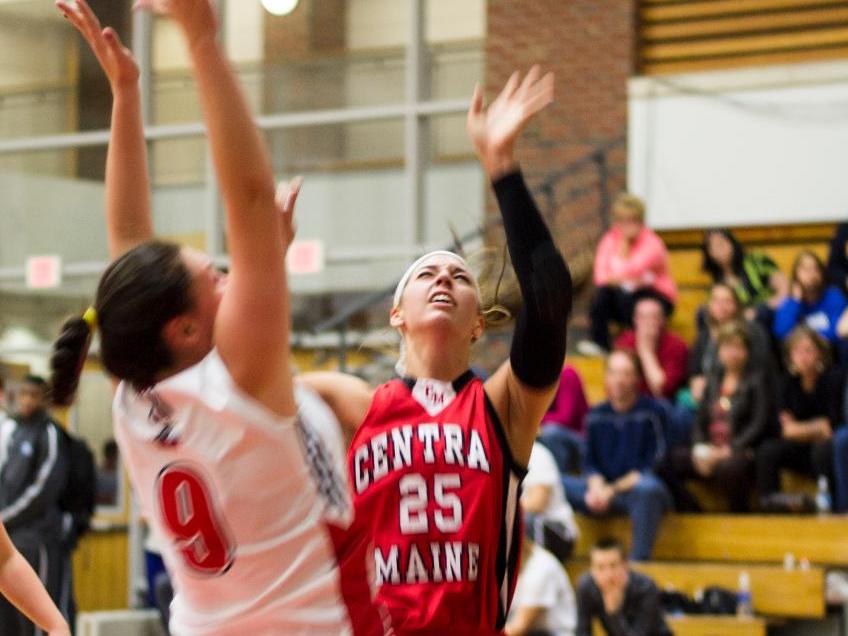 Bulldogs Rattle Lady Mustangs