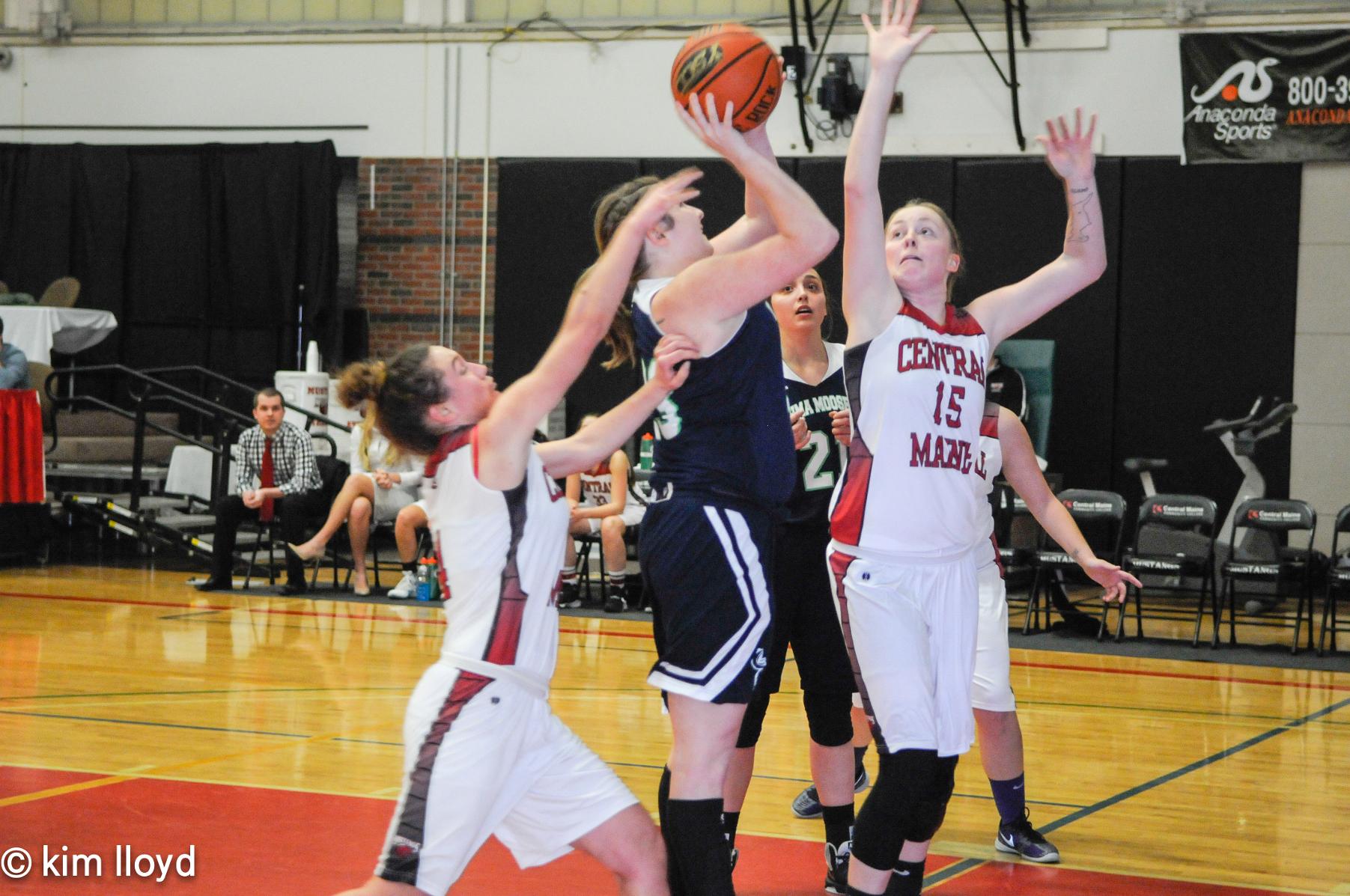 Moose stun Lady Mustangs