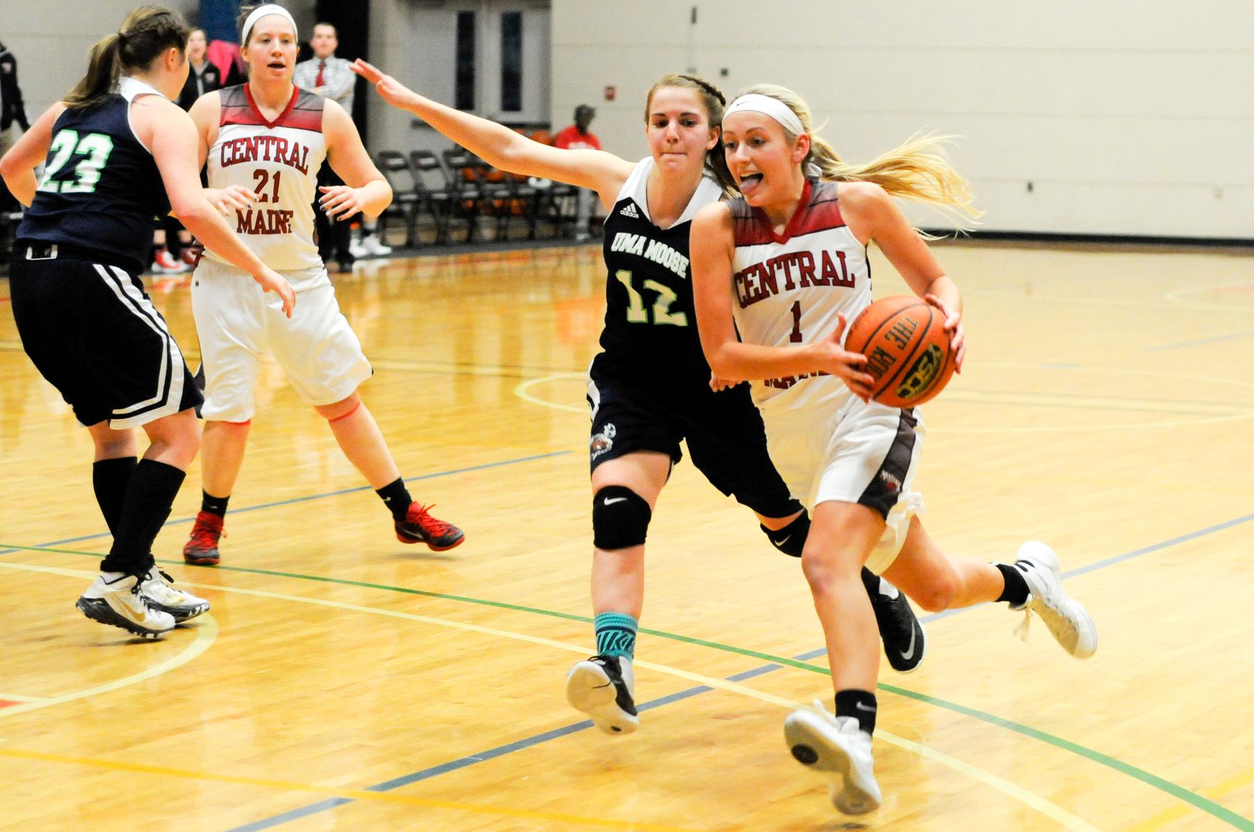 Women's Basketball Back on Track