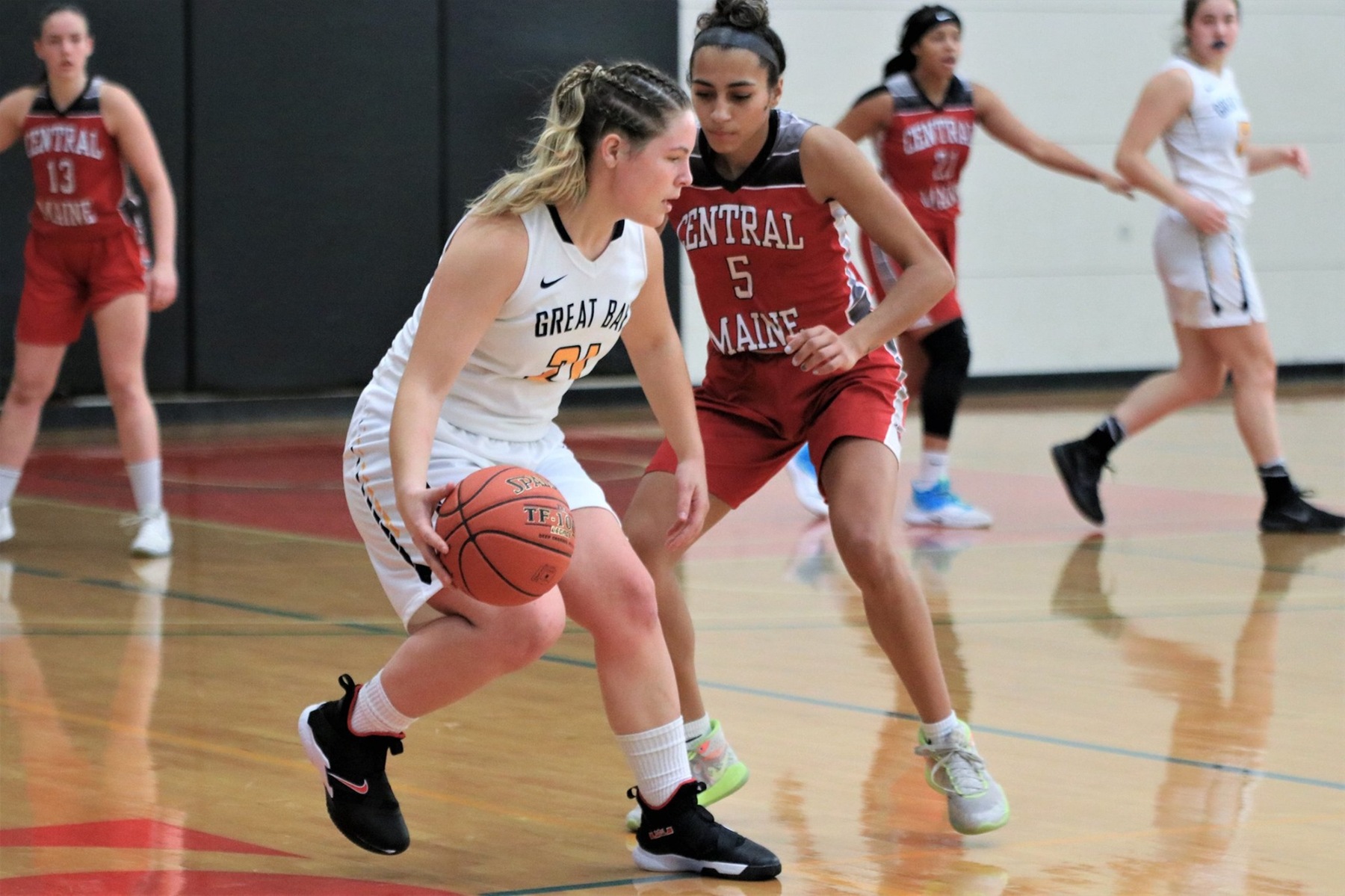 Balance effort leads Mustangs to easy road win