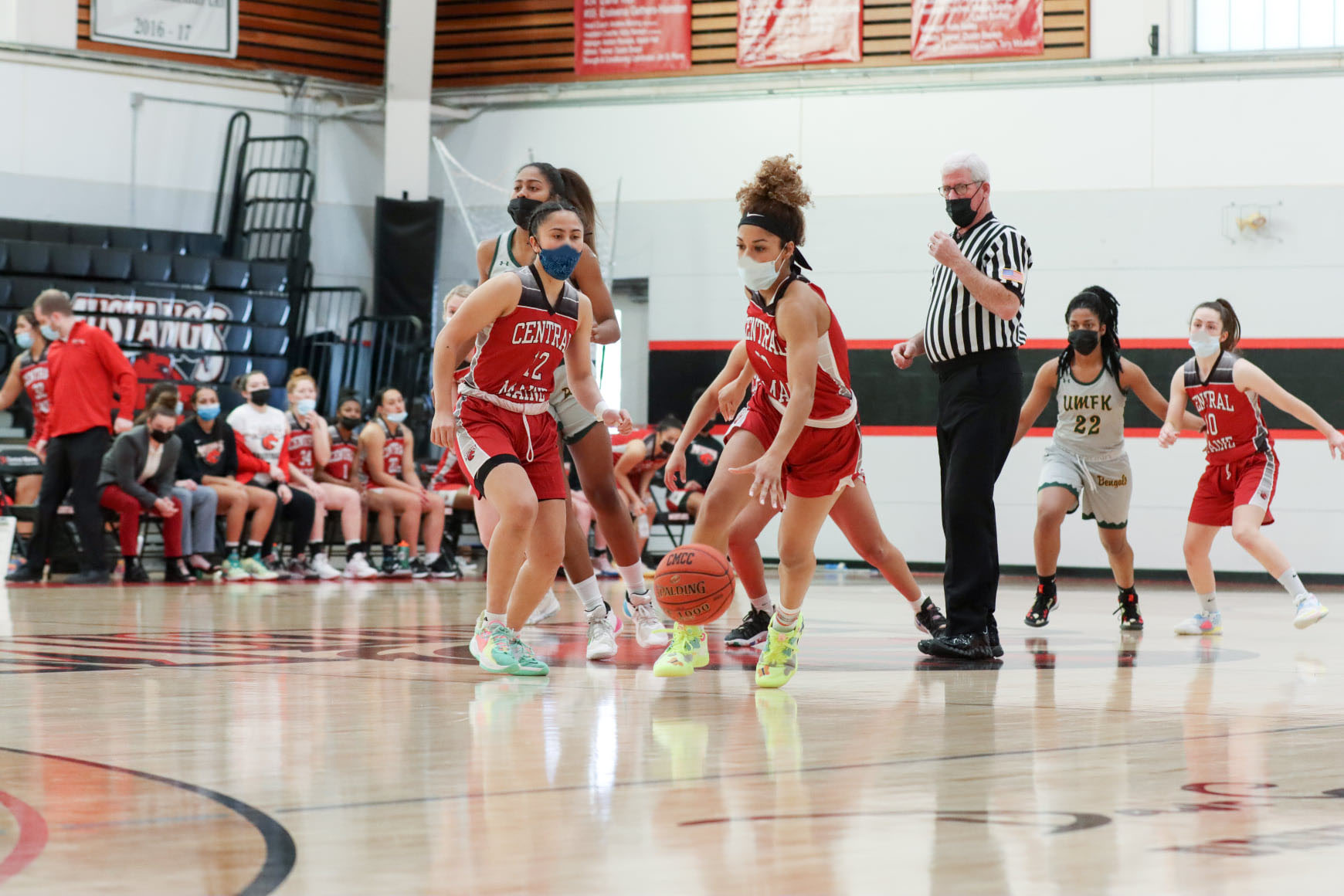 Mustangs stomped by Moose