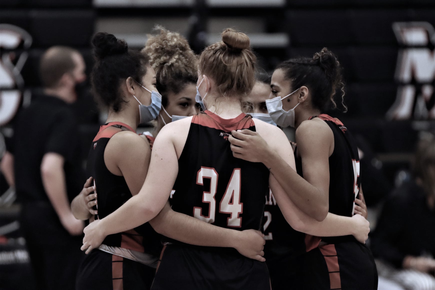 Women's Basketball wins season opener