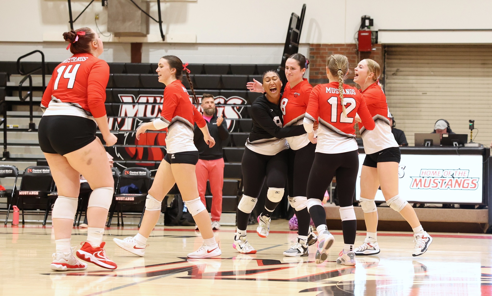 Balanced Attack Leads Volleyball Over Great Bay